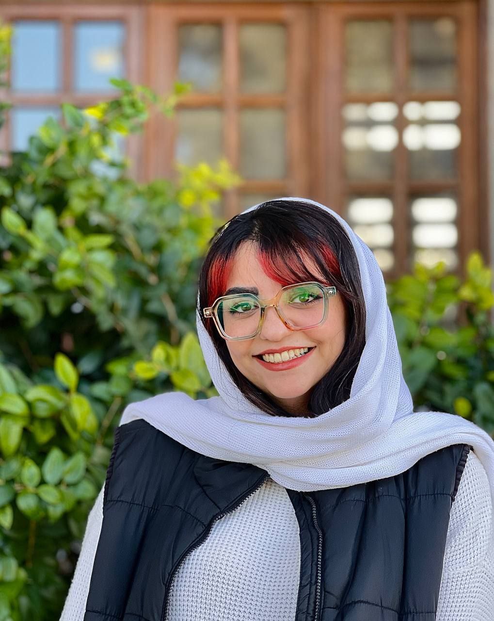 بادکنک صورتی 1 بادکنک صورتی - مریم دیانی