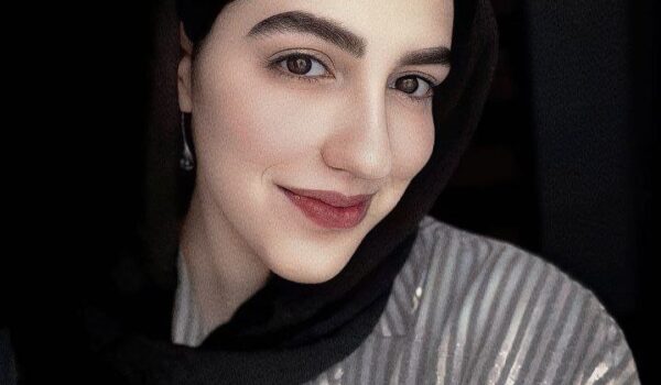 نگاهی بر فیلم صبحانه در تیفانی 1 نگاهی بر فیلم صبحانه در تیفانی - آناهیتا رشنو